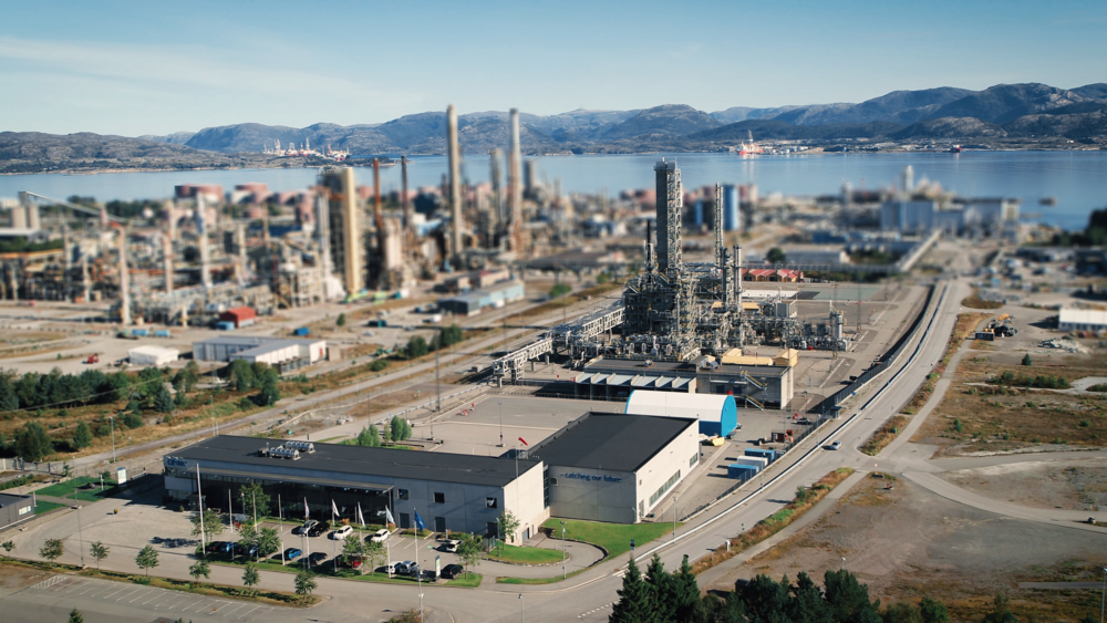 A drone image of Technology Centre Mongstad (TCM)'s carbon capture site where Johnson Pump solutions are in use.